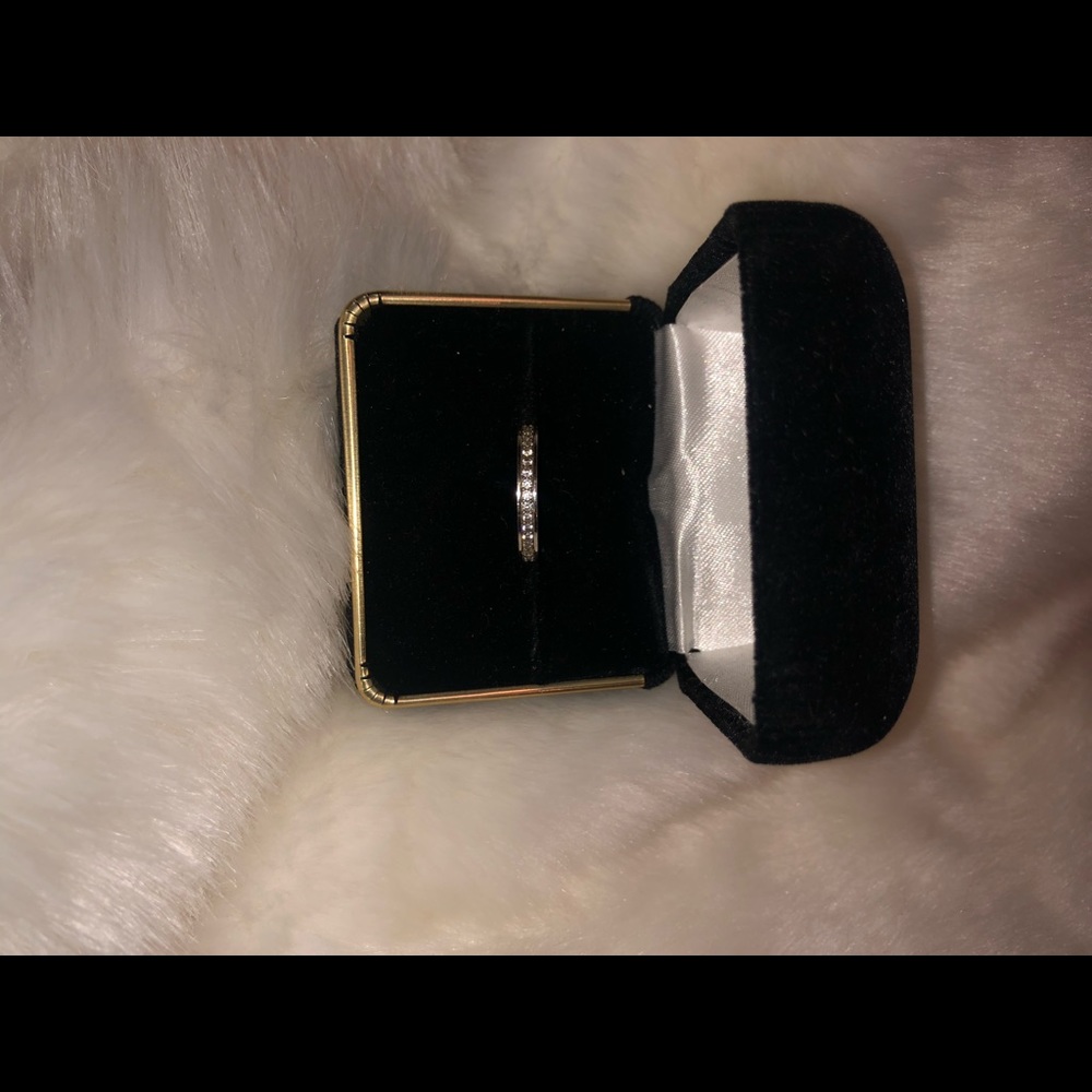 Real diamond ring - Picture 6 of 8